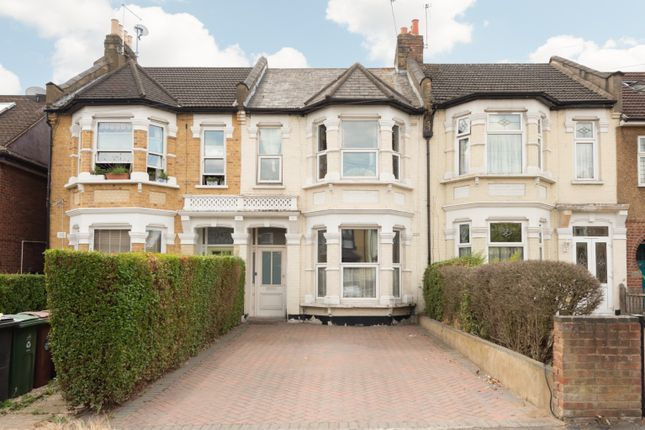 Four-bedroom house on Bushwood, Leytonstone